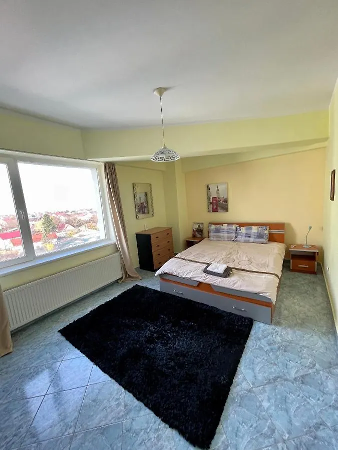 Apartment Luanaapartments #1 Otopeni
