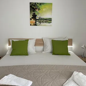 Appartamento Relaxing Bucharest Airport Residences & Therme-self Check-in, Otopeni