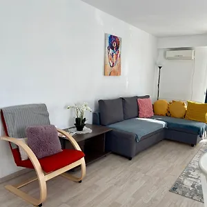 Fly Airport Residences & Therme-self Check-in Otopeni