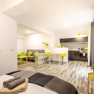  Apartment Homestay